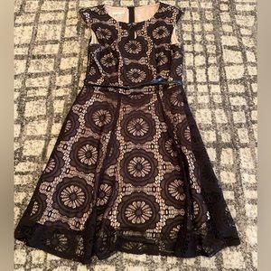 London Style Collection lace overlay dress 8P